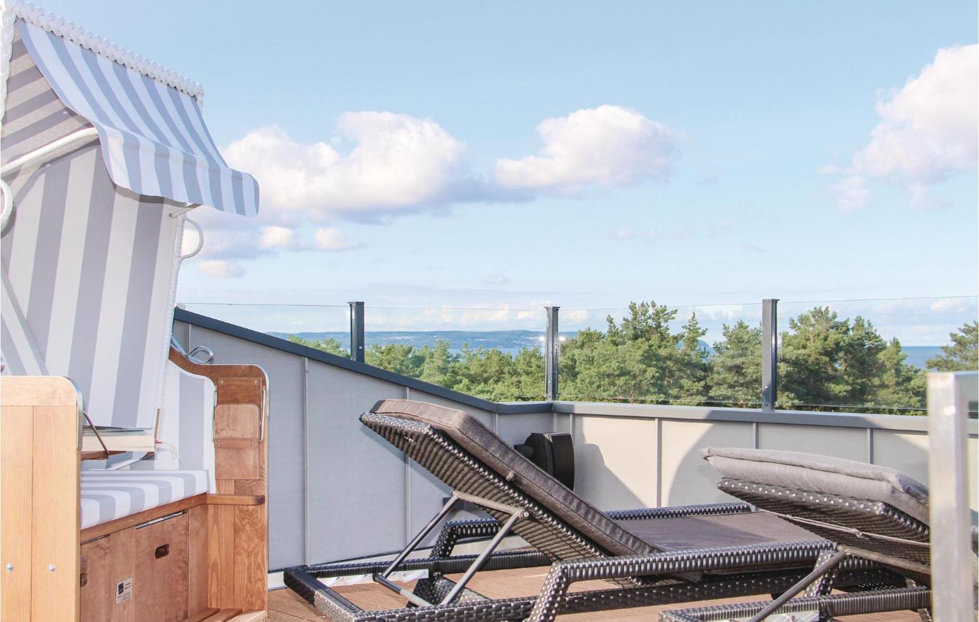 Sky Suite Eden Binz Eksteriør bilde